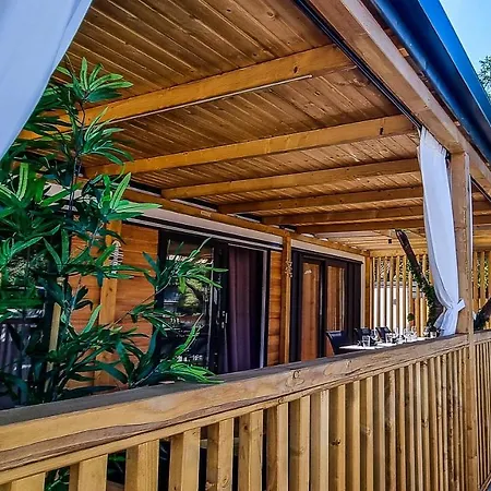 Anaida Mobile Homes Selce Exterior photo