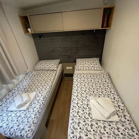 Anaida Mobile Homes Selce Exterior photo